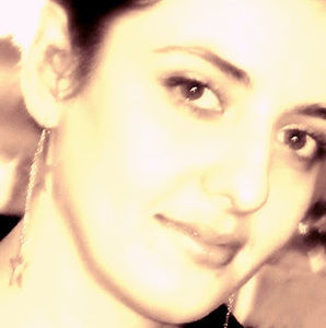 Meet your Posher, Elina